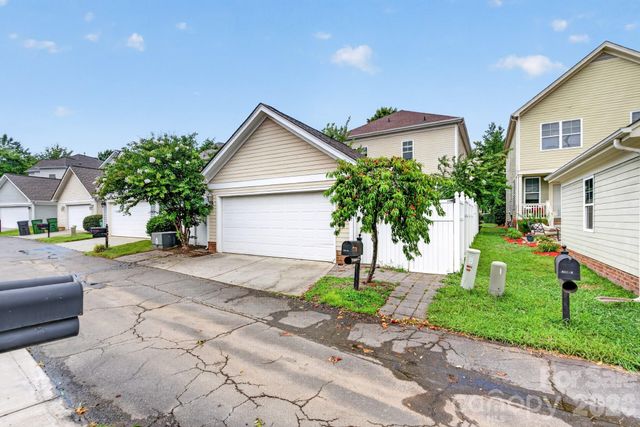 10102 Tolleson Avenue, Charlotte, NC 28277