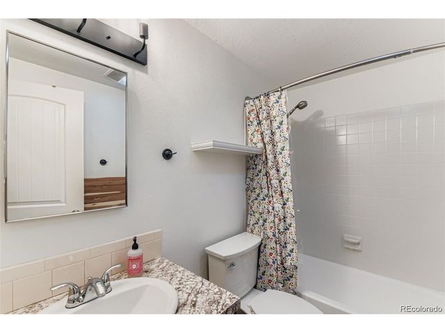 370 Lawley Dr, Erie, CO 80516