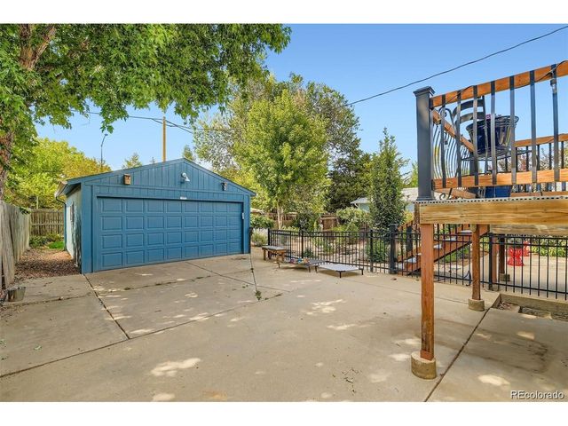 370 Lawley Dr, Erie, CO 80516