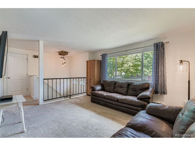 370 Lawley Dr, Erie, CO 80516