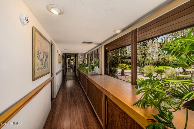 8424 N GOLF Drive, Paradise Valley, AZ 85253