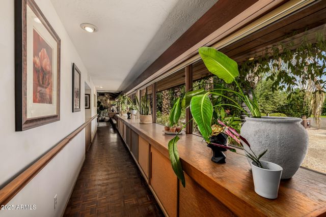 8424 N GOLF Drive, Paradise Valley, AZ 85253