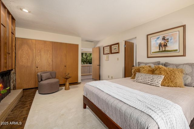 8424 N GOLF Drive, Paradise Valley, AZ 85253