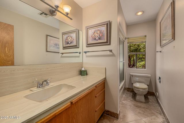 8424 N GOLF Drive, Paradise Valley, AZ 85253