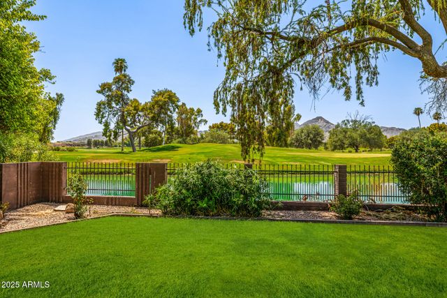 8424 N GOLF Drive, Paradise Valley, AZ 85253