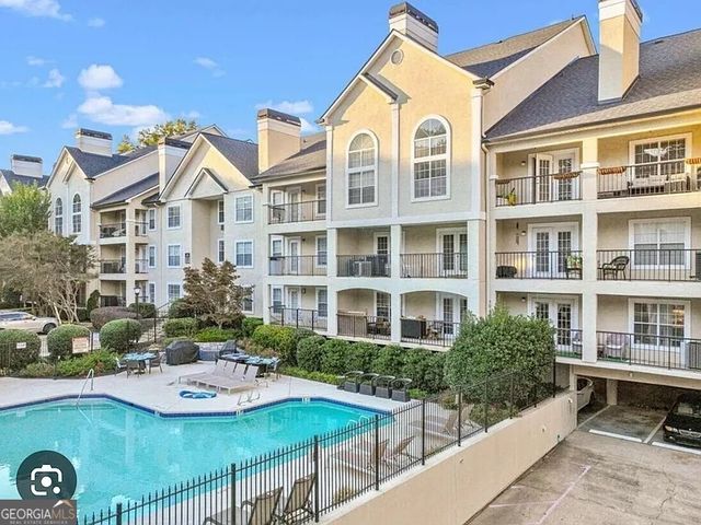 3655 Habersham Road NE 303, Atlanta, GA 30305