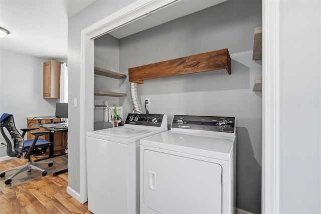 298 Ackerson Lake Drive, Jackson, MI 49201