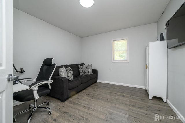 16 Finch Road, Howell, NJ 07731