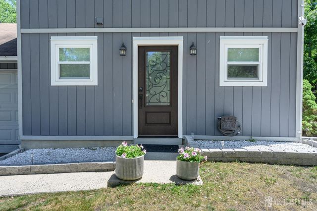 16 Finch Road, Howell, NJ 07731