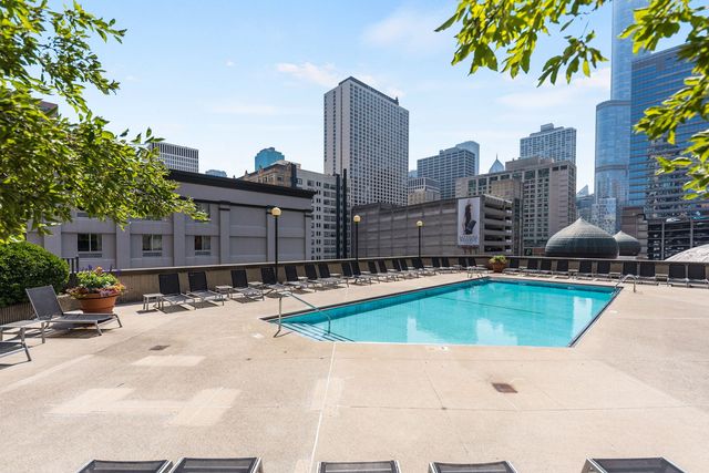 10 E Ontario Street 4501, Chicago, IL 60611