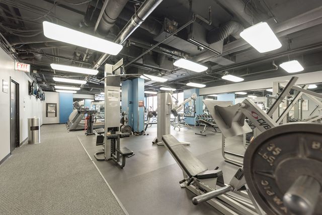 10 E Ontario Street 4501, Chicago, IL 60611