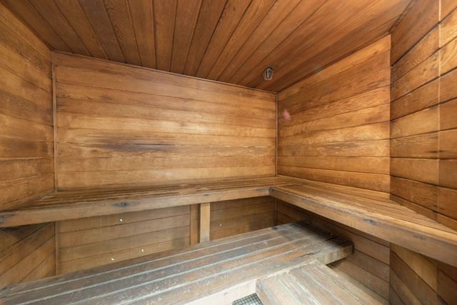 10 E Ontario Street 4501, Chicago, IL 60611