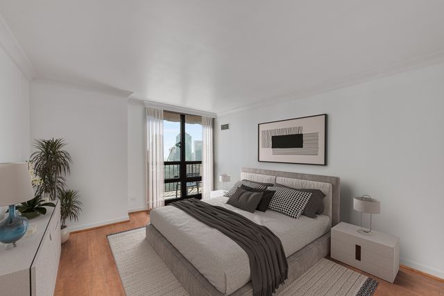 10 E Ontario Street 4501, Chicago, IL 60611