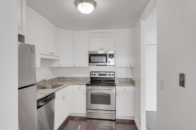 10 E Ontario Street 4501, Chicago, IL 60611