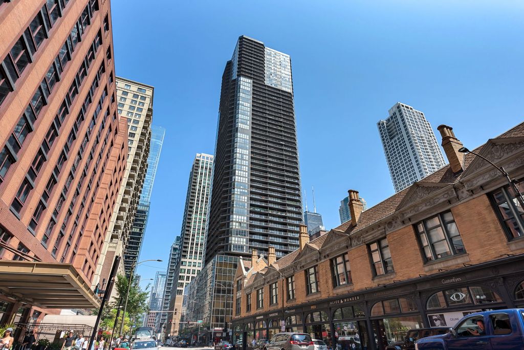 10 E Ontario Street 4501, Chicago, IL 60611