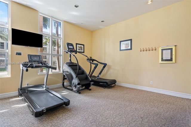 17555 Atlantic Blvd 902, Sunny Isles Beach, FL 33160