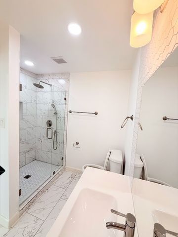 7155 Fair Oaks Avenue 22, Dallas, TX 75231