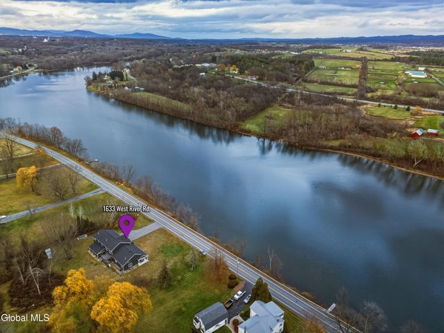 1633 W River Road, Moreau, NY 12831