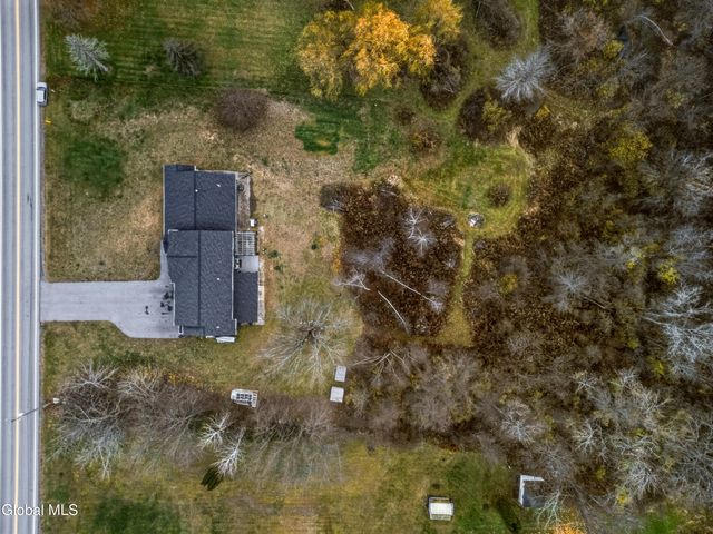 1633 W River Road, Moreau, NY 12831