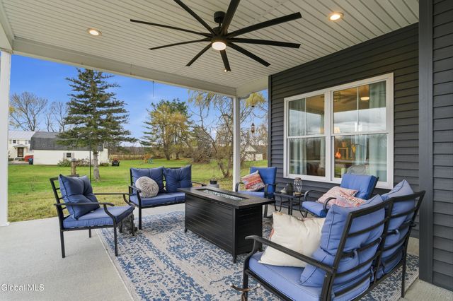 1633 W River Road, Moreau, NY 12831