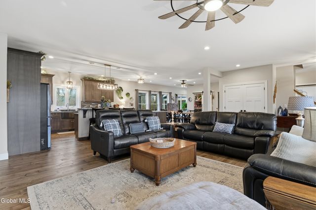 1633 W River Road, Moreau, NY 12831