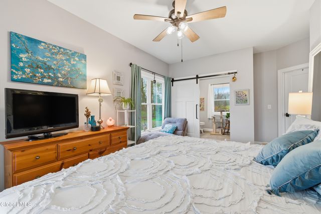 1633 W River Road, Moreau, NY 12831