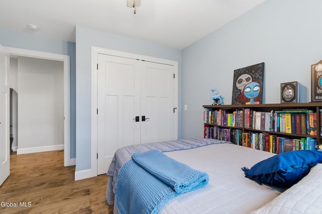 1633 W River Road, Moreau, NY 12831