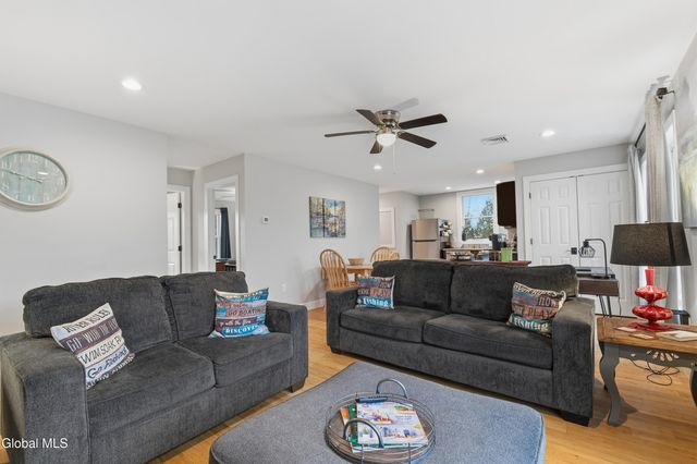 1633 W River Road, Moreau, NY 12831