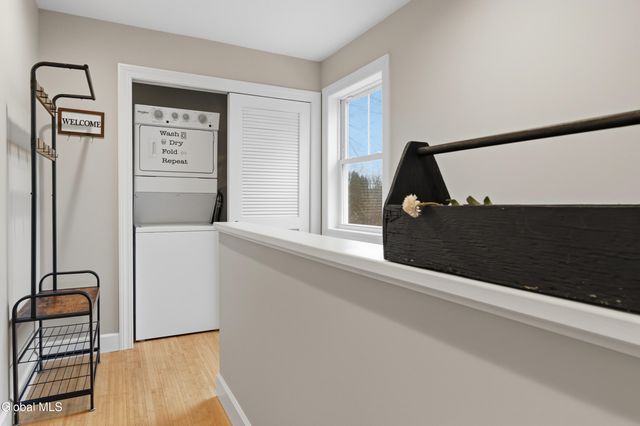 1633 W River Road, Moreau, NY 12831