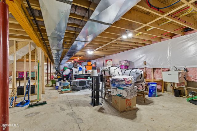 1633 W River Road, Moreau, NY 12831