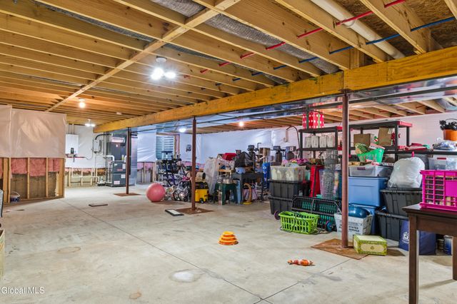 1633 W River Road, Moreau, NY 12831