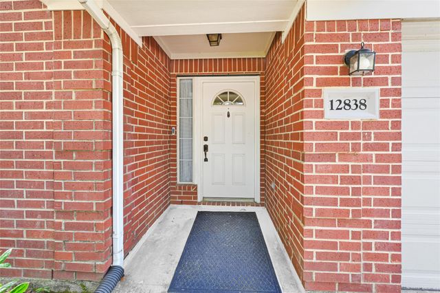 12838 Cooper Breaks Drive, Humble, TX 77346