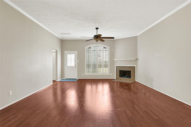12838 Cooper Breaks Drive, Humble, TX 77346