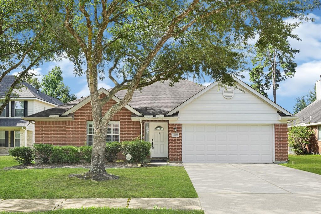 12838 Cooper Breaks Drive, Humble, TX 77346