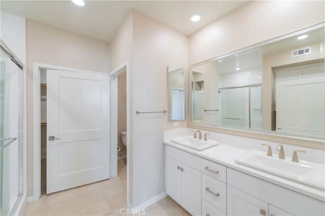 135 Bowery, Irvine, CA 92612