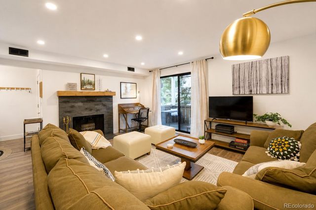 8060 Niwot Road 26, Longmont, CO 80503