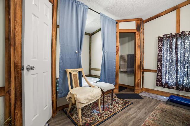 1047 Phillips Dr, Monterey, TN 38574