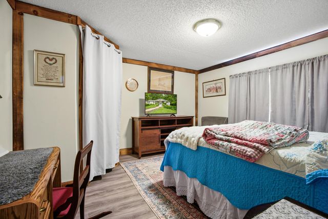 1047 Phillips Dr, Monterey, TN 38574