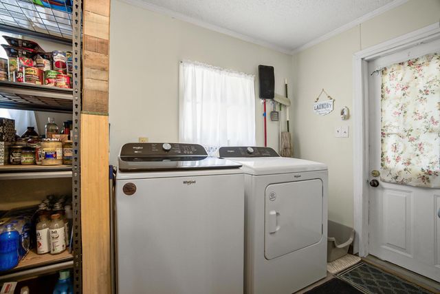 1047 Phillips Dr, Monterey, TN 38574