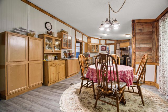 1047 Phillips Dr, Monterey, TN 38574