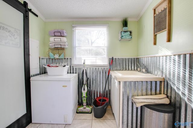 1465 Lovett Street, Town Creek, AL 35672