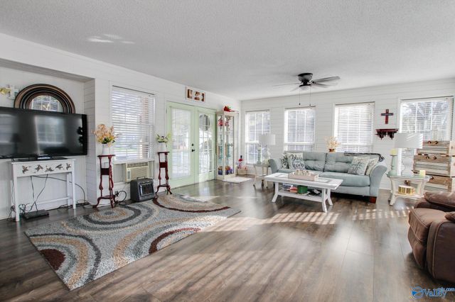 1465 Lovett Street, Town Creek, AL 35672