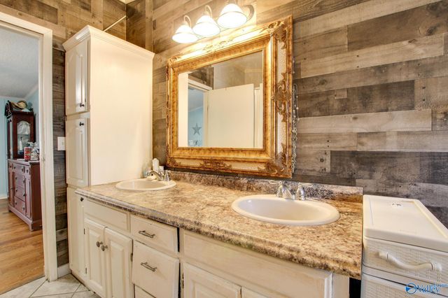 1465 Lovett Street, Town Creek, AL 35672