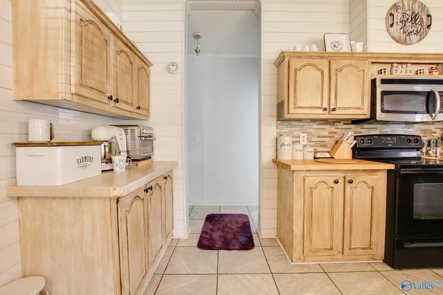 1465 Lovett Street, Town Creek, AL 35672