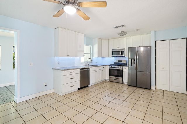 517 Fulton Street Street, Daytona Beach, FL 32114