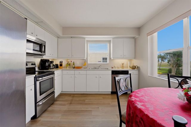 5800 SABAL TRACE DRIVE 401, North Port, FL 34287