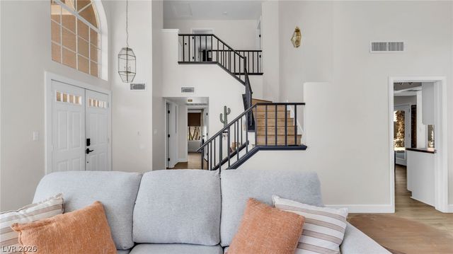5620 Guiding Star Circle, North Las Vegas, NV 89031