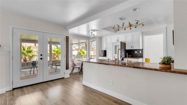 5620 Guiding Star Circle, North Las Vegas, NV 89031