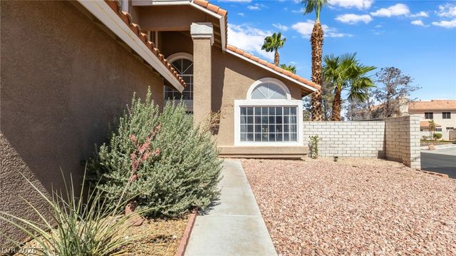 5620 Guiding Star Circle, North Las Vegas, NV 89031