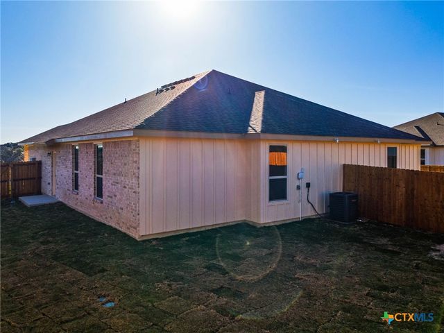 202 Adley Avenue, Copperas Cove, TX 76522